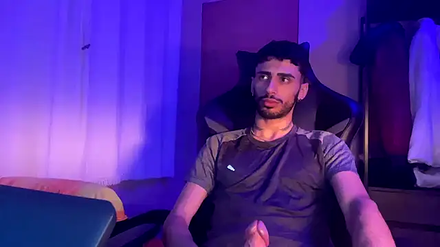 Snapshot of iendriw chatting on September 15, 2025, 6:14 am iendriw online show from September 15, 2025, 6:14 am