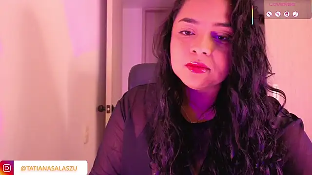 Snapshot of tatiana_10 chatting on May 29, 2026, 5:35 am tatiana 10 online show from May 29, 2026, 5:35 am