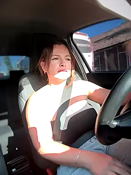 gynna kimera online show from October 24, 2025, 12:26 pm