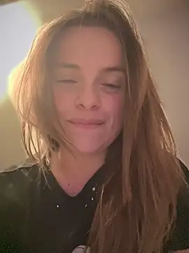 gynna kimera online show from September 11, 2025, 3:06 am