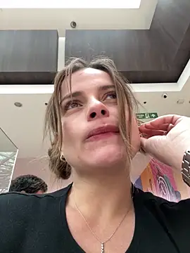 gynna kimera online show from March 6, 2025, 7:10 pm