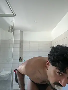 jojofloflo online show from March 3, 2025, 1:01 pm