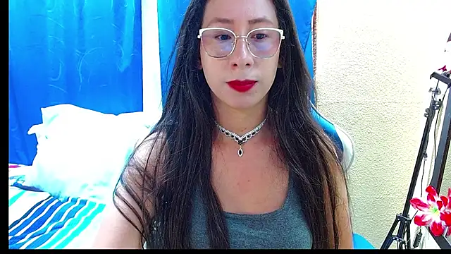 Snapshot of Gia_leinn chatting on June 27, 2026, 6:03 pm Gia leinn online show from June 27, 2026, 6:03 pm