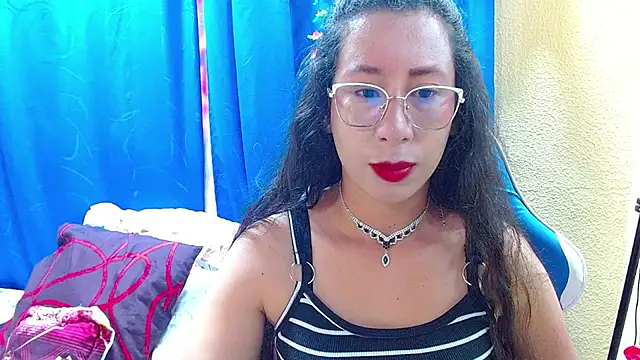 Snapshot of Gia_leinn chatting on July 8, 2026, 2:51 pm Gia leinn online show from July 8, 2026, 2:51 pm