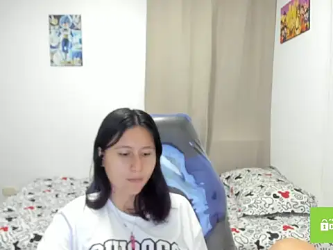 Snapshot of xoxo_kiitty chatting on November 20, 2025, 3:40 am xoxo kiitty online show from November 20, 2025, 3:40 am