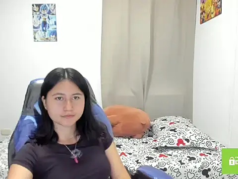 Snapshot of xoxo_kiitty chatting on November 7, 2025, 1:32 am xoxo kiitty online show from November 7, 2025, 1:32 am