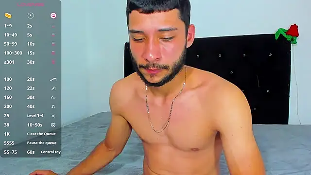 Snapshot of MarcusRosse chatting on May 30, 2026, 10:37 pm MarcusRosse online show from May 30, 2026, 10:37 pm