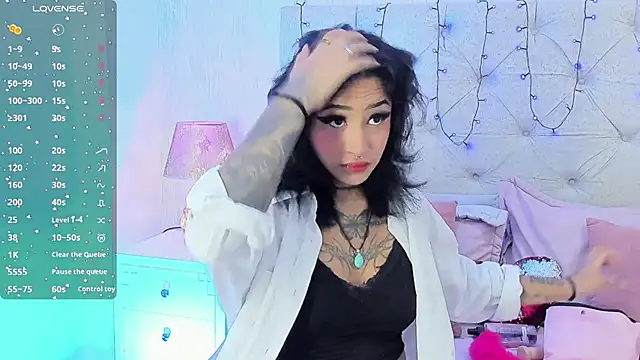 goth tasha online show from September 9, 2025, 7:34 pm