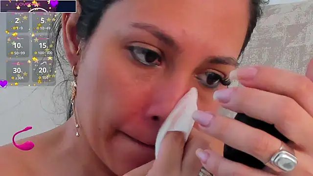 isabellarous- online show from March 24, 2026, 10:10 pm