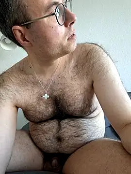 Simonudist online show from March 18, 2026, 4:30 pm