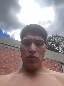 MaxxxSteil online show from October 9, 2025, 4:51 pm