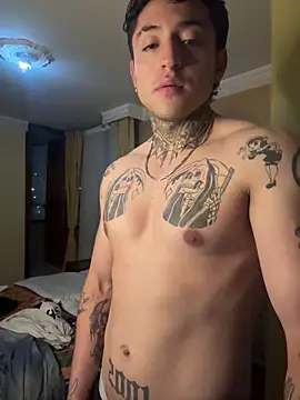 MaxxxSteil online show from February 25, 2026, 2:45 am