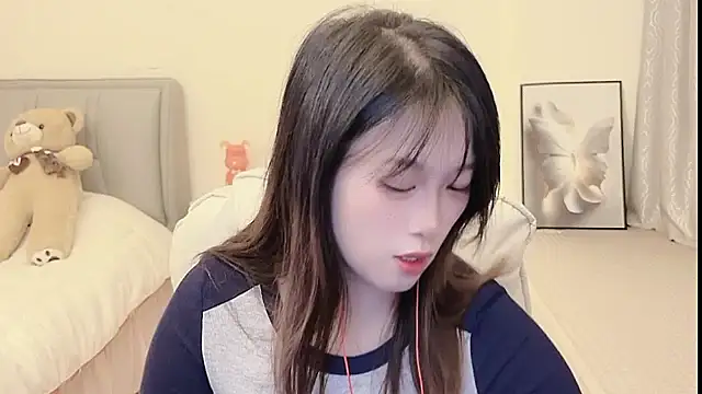 Snapshot of Rose-168 chatting on November 7, 2025, 1:26 pm Rose-168 online show from November 7, 2025, 1:26 pm