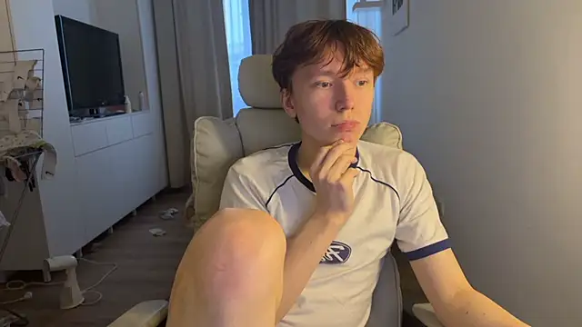 Snapshot of tommy_colson chatting on November 13, 2025, 11:25 am tommy colson online show from November 13, 2025, 11:25 am