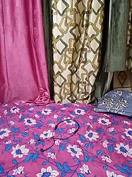 Mazzakiinn online show from March 17, 2025, 3:40 pm