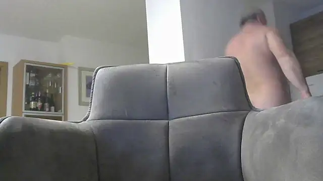 Snapshot of jerkoutdoor70 chatting on November 15, 2025, 4:22 pm jerkoutdoor70 online show from November 15, 2025, 4:22 pm