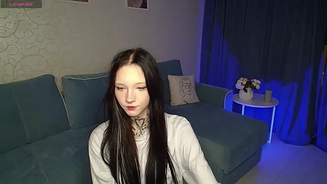 mefwhore online show from November 2, 2025, 3:06 pm