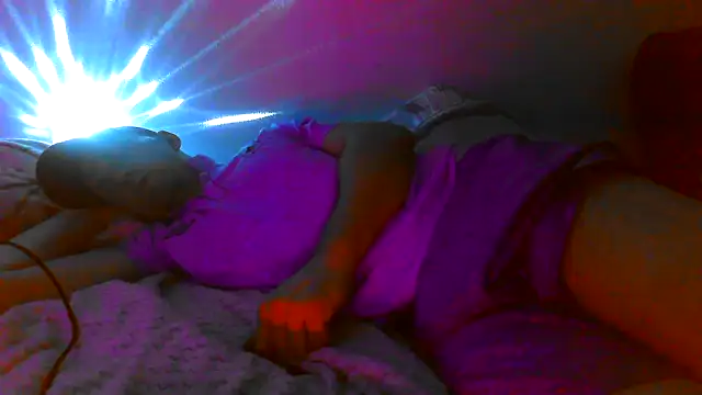 Snapshot of great_feeling chatting on February 26, 2025, 2:30 am great feeling online show from February 26, 2025, 2:30 am