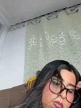 virginbrunette99 online show from April 4, 2026, 5:47 am