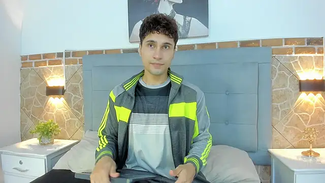 Snapshot of buddy_whitte chatting on March 17, 2025, 3:14 am buddy whitte online show from March 17, 2025, 3:14 am