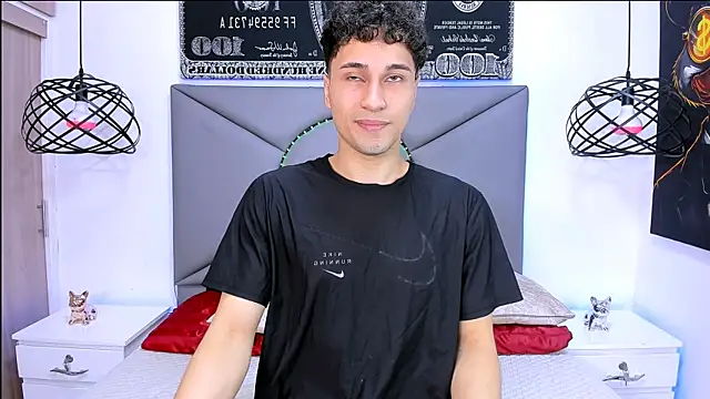 Snapshot of buddy_whitte chatting on April 15, 2026, 3:05 pm buddy whitte online show from April 15, 2026, 3:05 pm