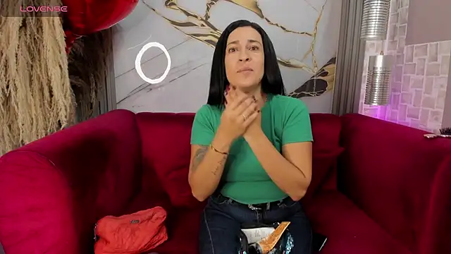 Snapshot of Bella_williamss_ chatting on February 20, 2026, 8:00 pm Bella williamss online show from February 20, 2026, 8:00 pm