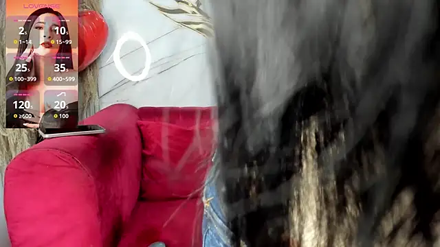 Bella williamss  online show from April 15, 2026, 7:40 pm