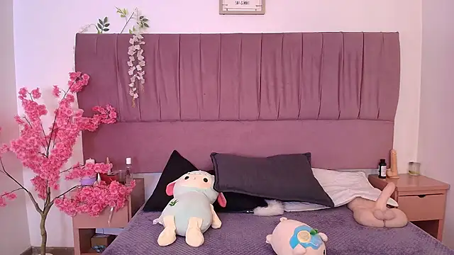 Snapshot of nathalya_summer chatting on January 15, 2026, 9:07 pm nathalya summer online show from January 15, 2026, 9:07 pm