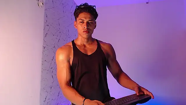 Snapshot of ken__owens chatting on March 14, 2026, 8:37 pm ken owens online show from March 14, 2026, 8:37 pm