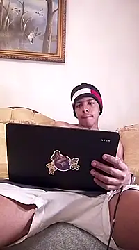 Snapshot of Israel1313_ chatting on February 27, 2025, 1:41 am Israel1313 online show from February 27, 2025, 1:41 am