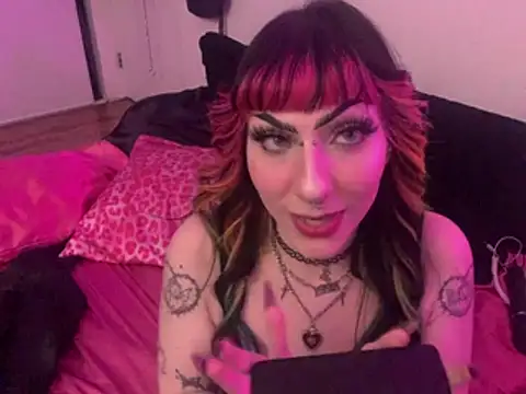 ChrryFoxx online show from January 15, 2026, 11:13 am