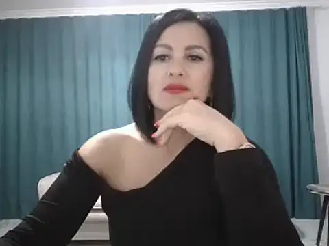 Snapshot of Rosa_Angie chatting on March 12, 2025, 3:35 am Rosa Angie online show from March 12, 2025, 3:35 am