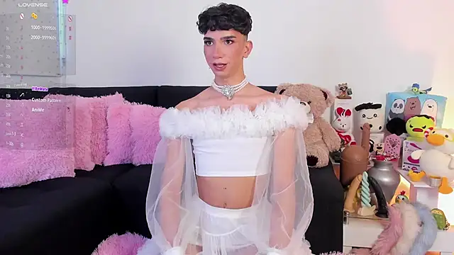 James BrownT online show from November 25, 2025, 7:03 pm