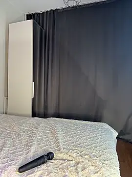 Snapshot of AngelicaaHeaven chatting on March 12, 2026, 5:13 am AngelicaaHeaven online show from March 12, 2026, 5:13 am