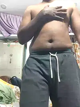 wildfun  online show from March 13, 2025, 3:28 pm