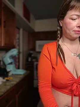 NaughtyLittleVeteran online show from November 27, 2025, 9:21 am