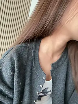 Snapshot of Xiaoxia-Baby chatting on April 6, 2026, 4:19 am Xiaoxia-Baby online show from April 6, 2026, 4:19 am