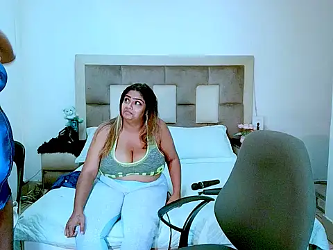 indiantopaz694u online show from March 15, 2026, 4:41 am