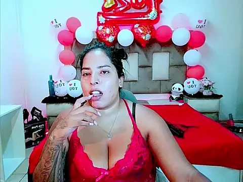 Snapshot of indiantopaz694u chatting on February 14, 2026, 4:45 am indiantopaz694u online show from February 14, 2026, 4:45 am