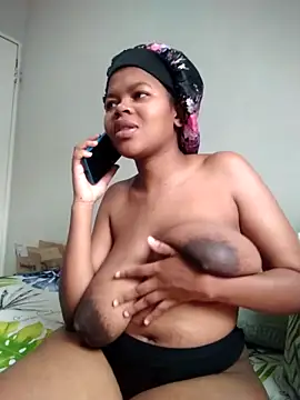  DollFace  online show from September 10, 2025, 9:19 am