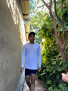 Snapshot of twinks_28 chatting on October 15, 2025, 7:11 pm twinks 28 online show from October 15, 2025, 7:11 pm