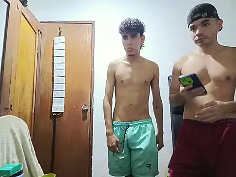 Snapshot of twinks_28 chatting on February 27, 2025, 11:48 pm twinks 28 online show from February 27, 2025, 11:48 pm