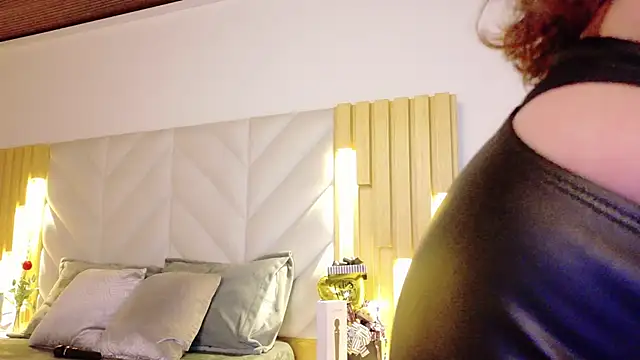 Snapshot of Anaise_latif chatting on February 26, 2026, 11:43 am Anaise latif online show from February 26, 2026, 11:43 am