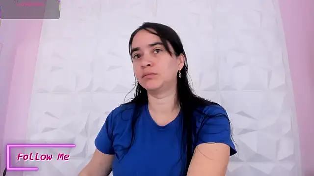 Snapshot of Valeriagomez_ chatting on November 1, 2025, 11:59 am Valeriagomez online show from November 1, 2025, 11:59 am