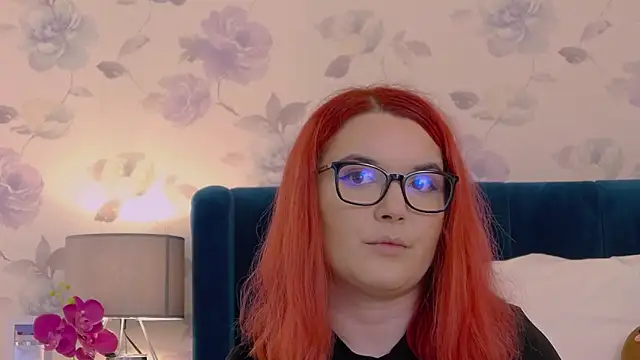 KailyKay online show from November 22, 2025, 7:13 pm