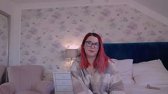 KailyKay online show from April 12, 2026, 6:16 am