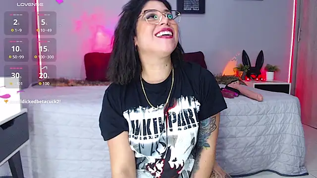 Veronika metal online show from February 25, 2025, 3:31 pm