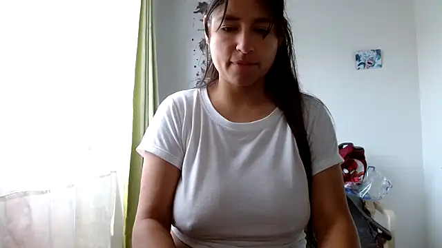 Snapshot of Escarcha-blue chatting on April 3, 2026, 3:07 pm Escarcha-blue online show from April 3, 2026, 3:07 pm