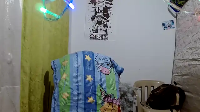 Snapshot of Escarcha-blue chatting on March 14, 2026, 2:39 am Escarcha-blue online show from March 14, 2026, 2:39 am