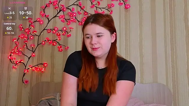 Snapshot of Eva_Starlight chatting on February 25, 2026, 4:12 am Eva Starlight online show from February 25, 2026, 4:12 am